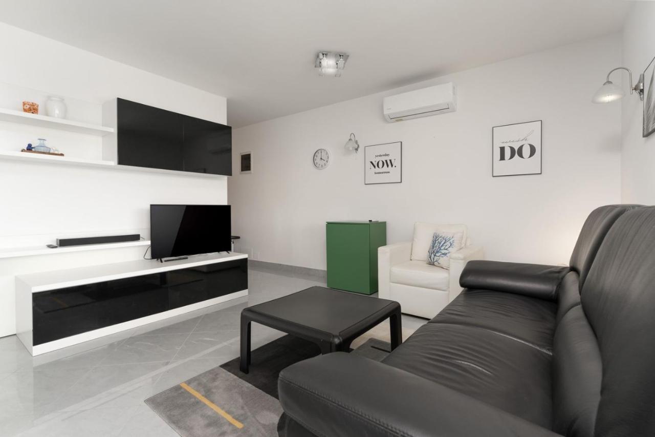 Apartment Sky Novigrad Istria Eksteriør bilde