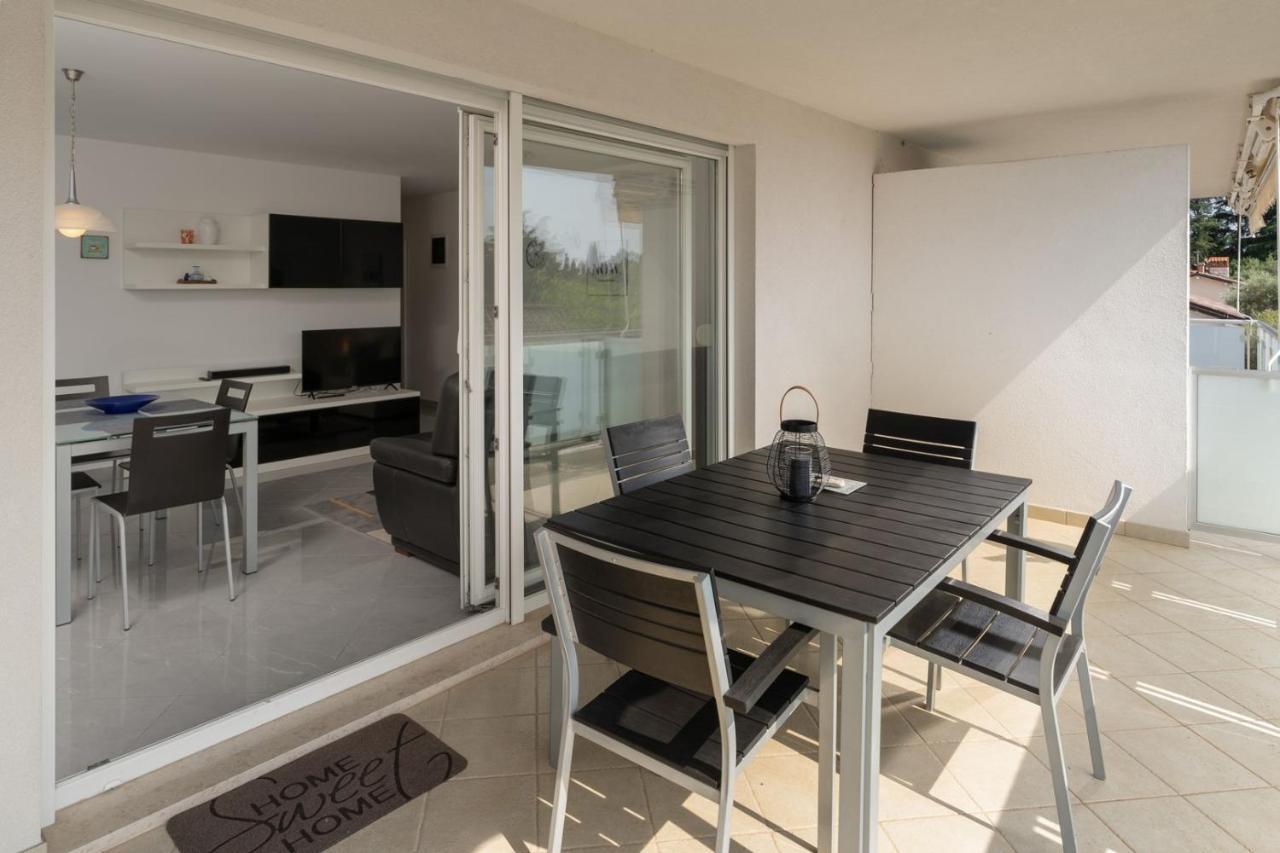 Apartment Sky Novigrad Istria Eksteriør bilde