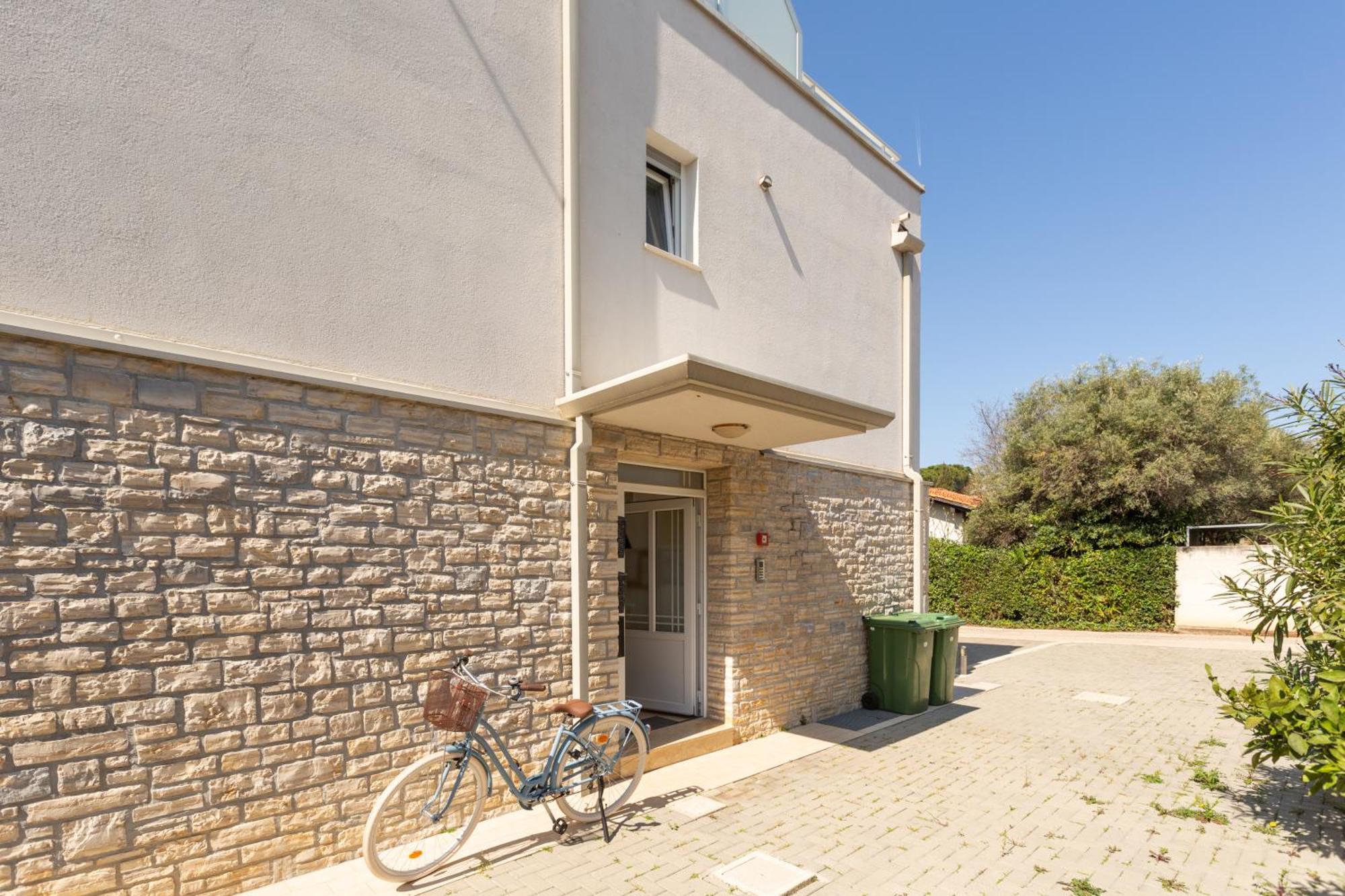 Apartment Sky Novigrad Istria Eksteriør bilde