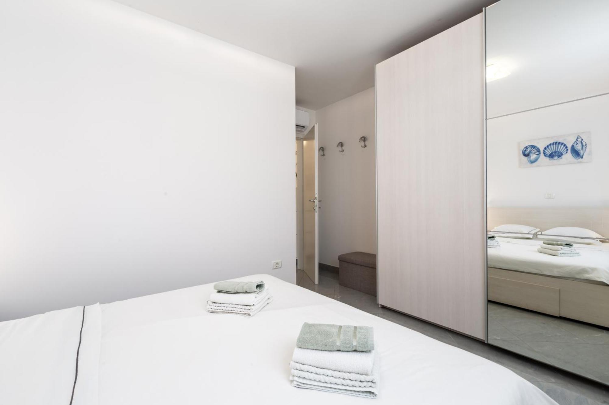 Apartment Sky Novigrad Istria Eksteriør bilde